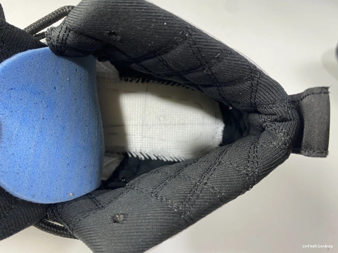 Royalty CT8013-170 Air 12 Jordan 1123